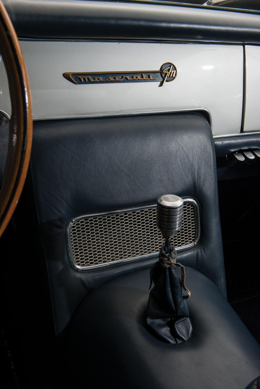 Детали интерьера Maserati 5000 GT Coupe (AM103.016) 1961 года  (фото 23 из 23)